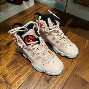 LIKE NEW CONDITION SZ 6Y